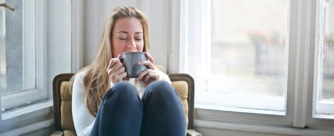 7 Best Teas for Sleep and Anxiety | Natural Relaxation Remedies